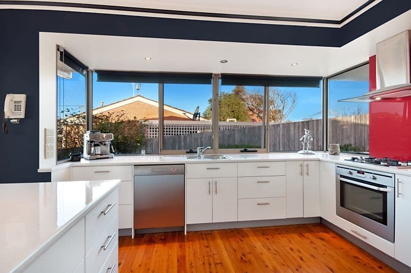 33 Fairway Crescent, WARRNAMBOOL VIC 3280, Warrnambool - Thumbnail 3