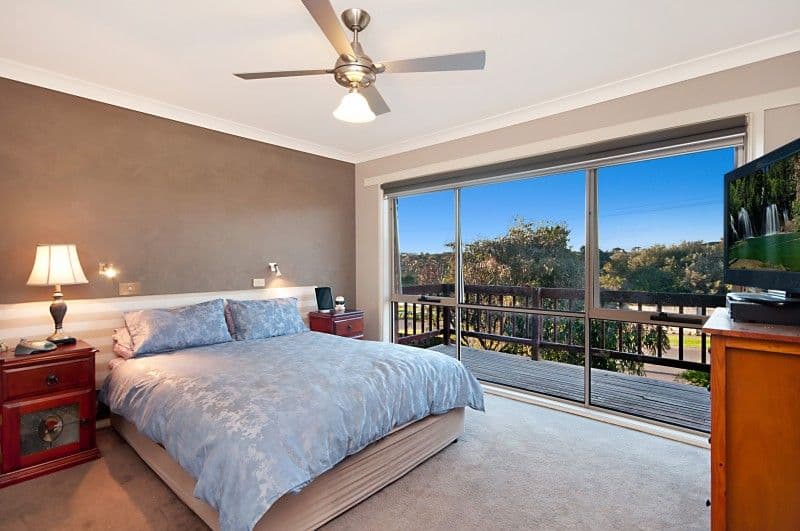 33 Fairway Crescent, WARRNAMBOOL VIC 3280, Warrnambool - Thumbnail 4
