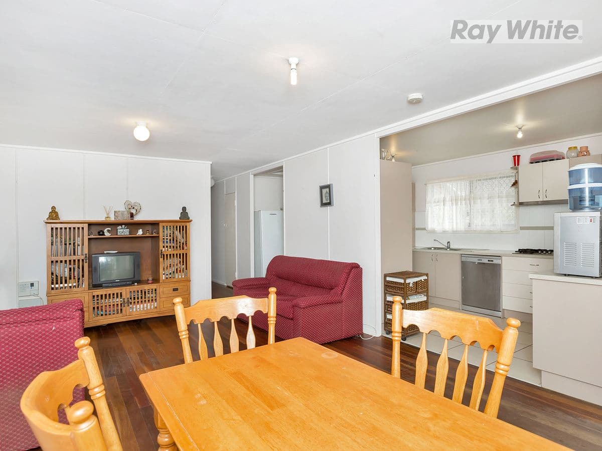 5 Lightbody Street, GOODNA QLD 4300, Goodna - Thumbnail 3