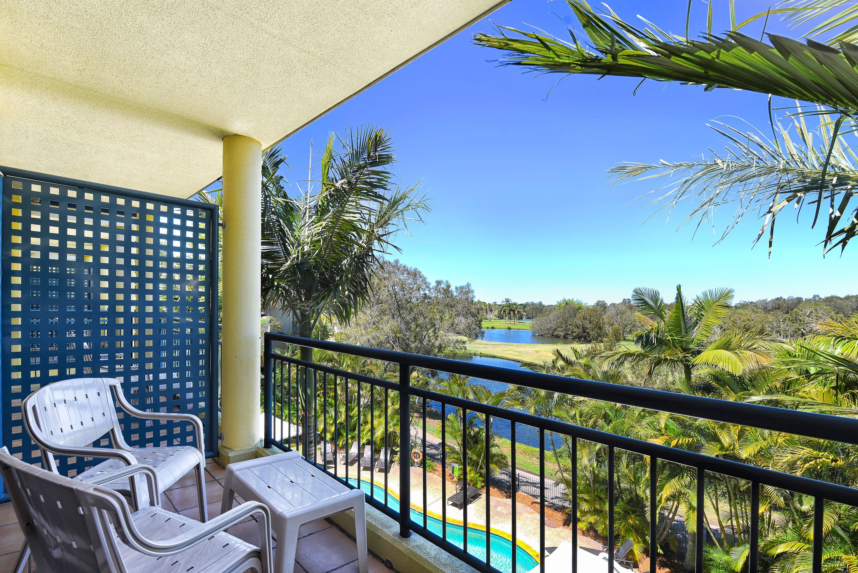 64 Palm Meadows Drive, Carrara QLD 4211, Carrara - Thumbnail 2