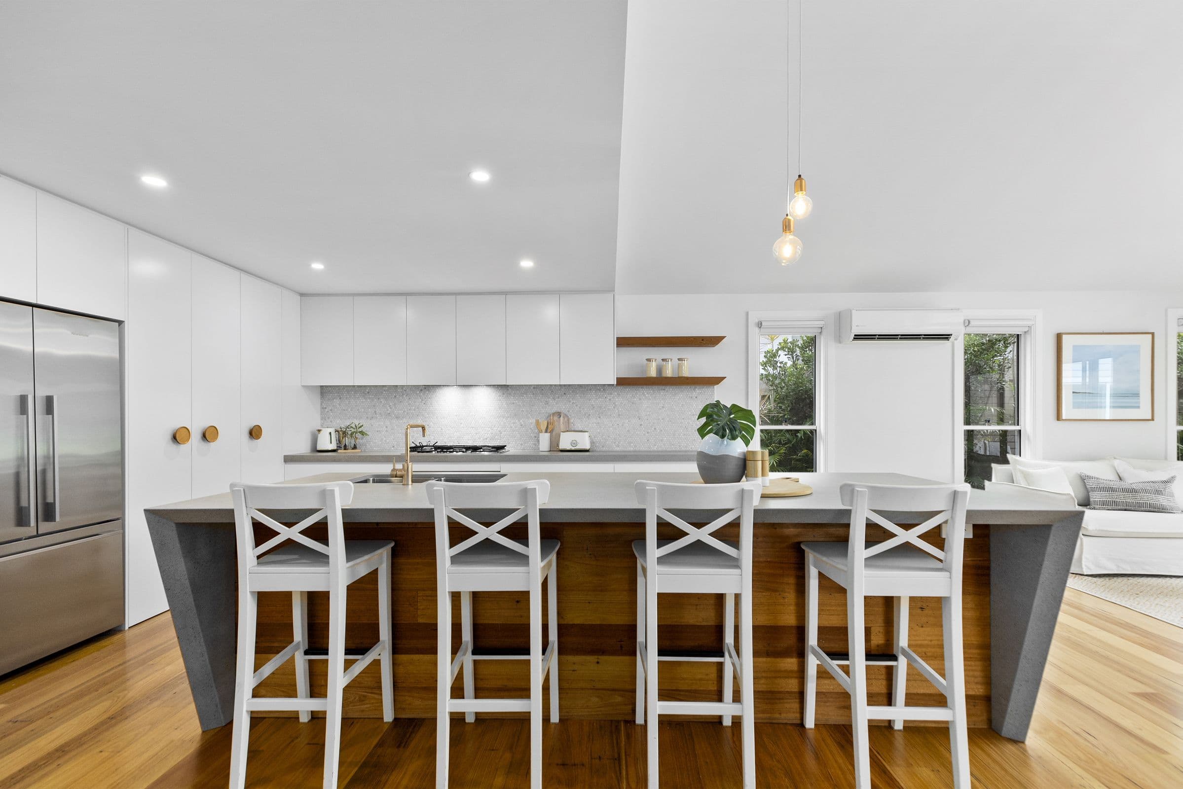 16 Carlyon Street, Killarney Vale NSW 2261, Killarney Vale - Thumbnail 3