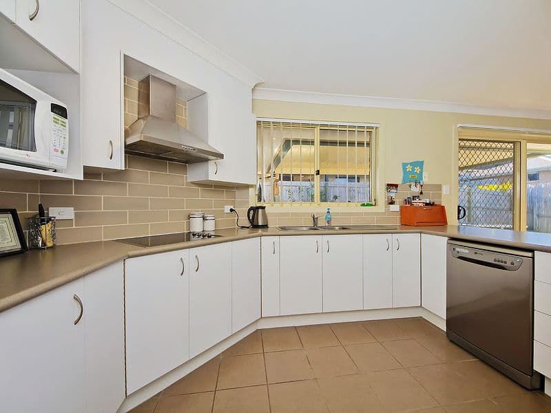 6 Worth Court, UPPER COOMERA QLD 4209, Upper Coomera - Thumbnail 2