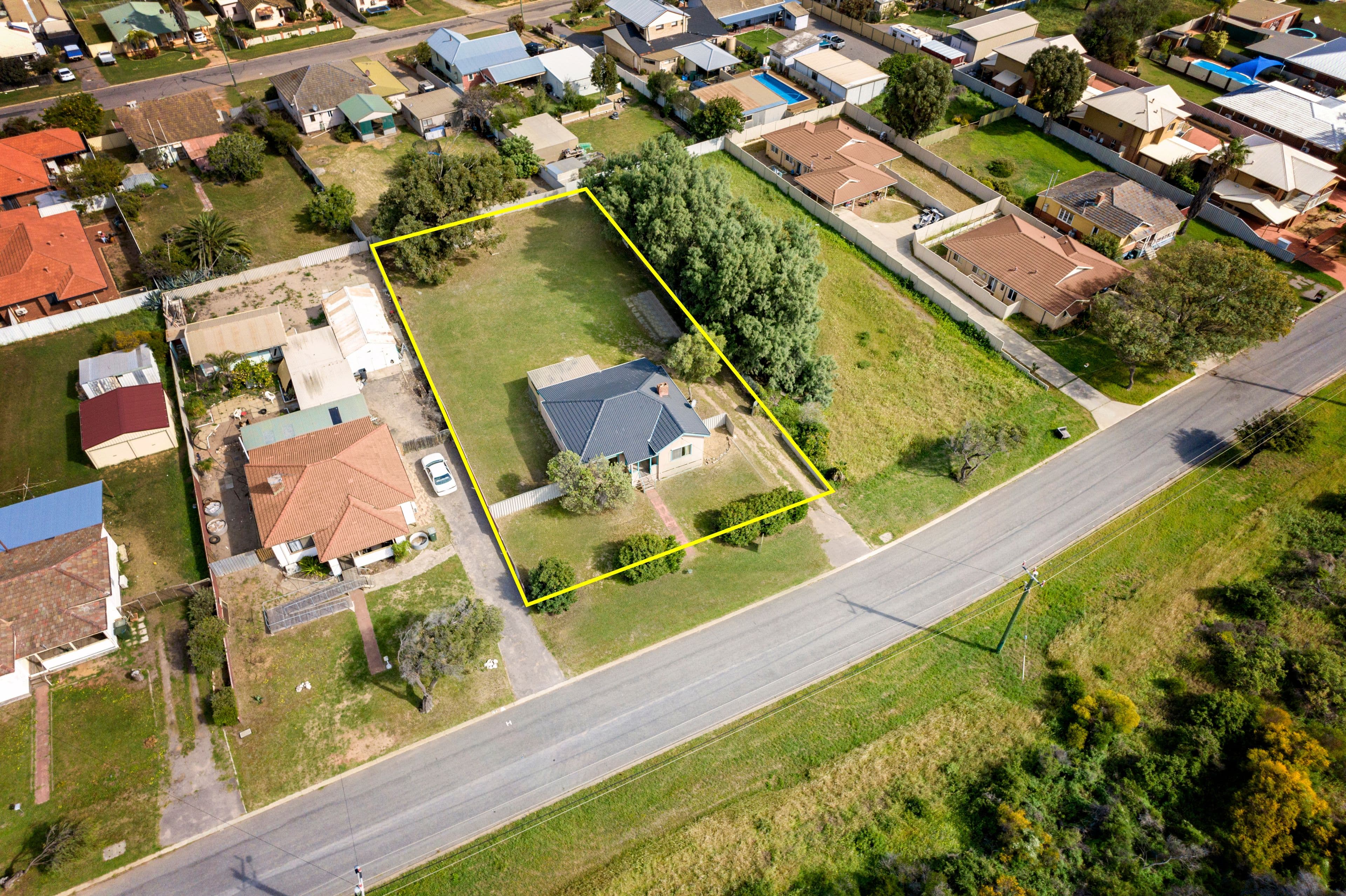 182 Brede Street, Geraldton WA 6530, Geraldton - Thumbnail 2