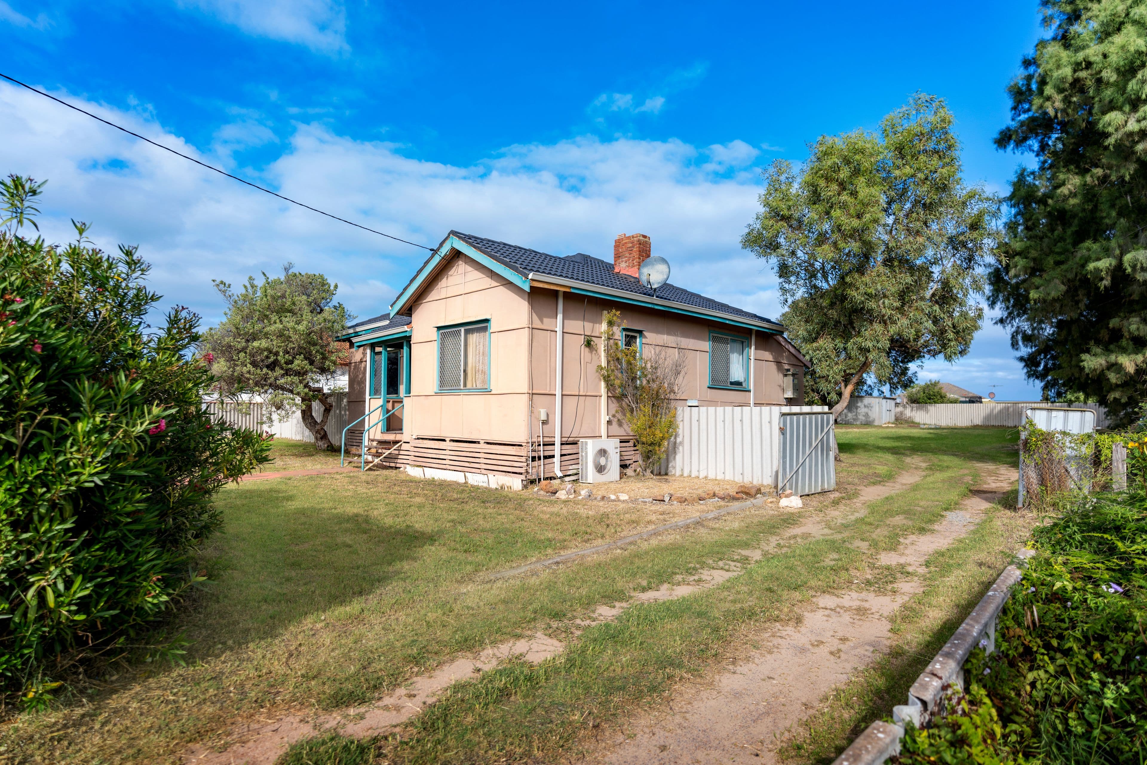 182 Brede Street, Geraldton WA 6530, Geraldton - Thumbnail 5