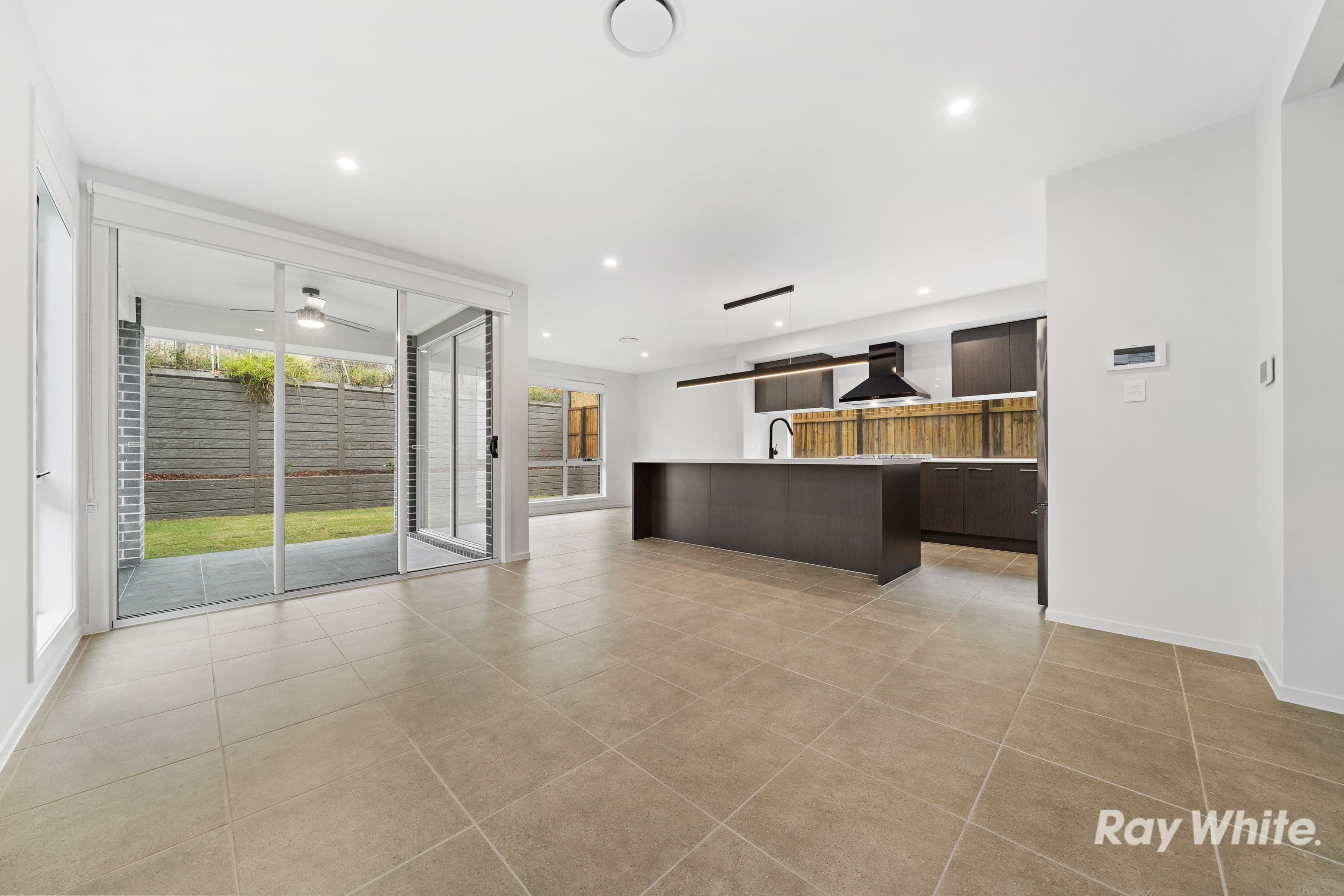 3 Citrus Street, Greenbank QLD 4124, Greenbank - Thumbnail 5