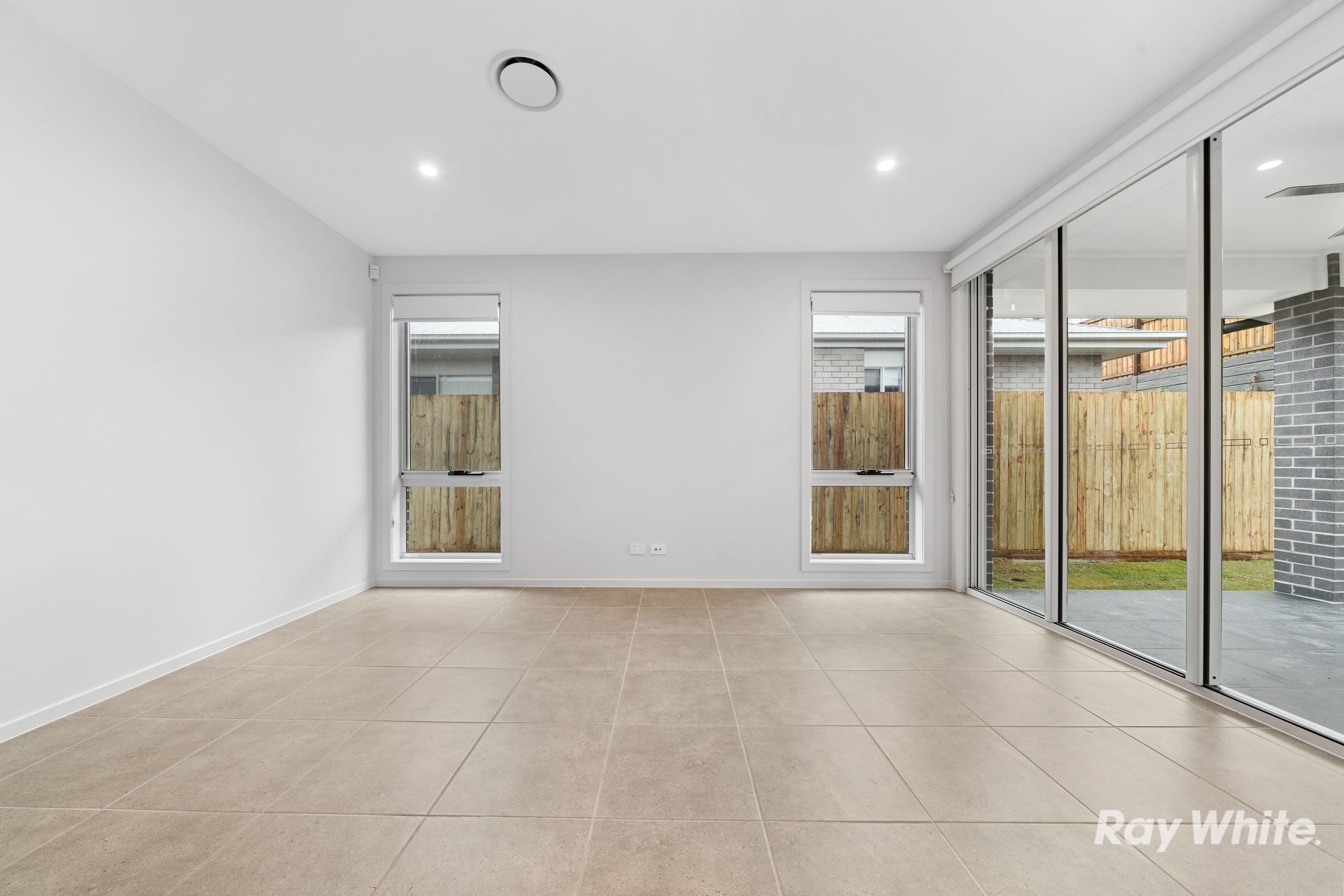 3 Citrus Street, Greenbank QLD 4124, Greenbank - Thumbnail 6