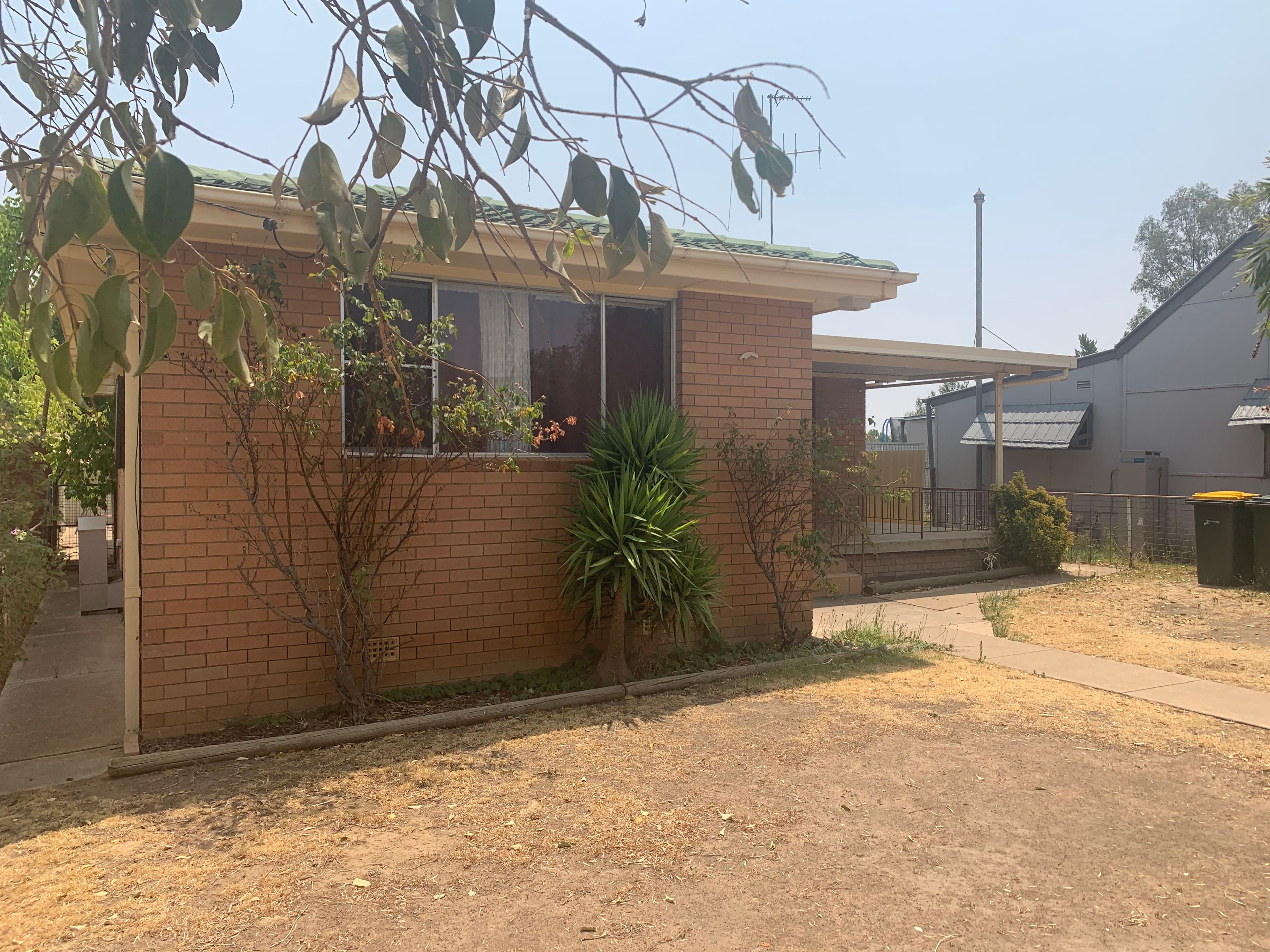 44 Brisbane Avenue, Cowra - Image 1