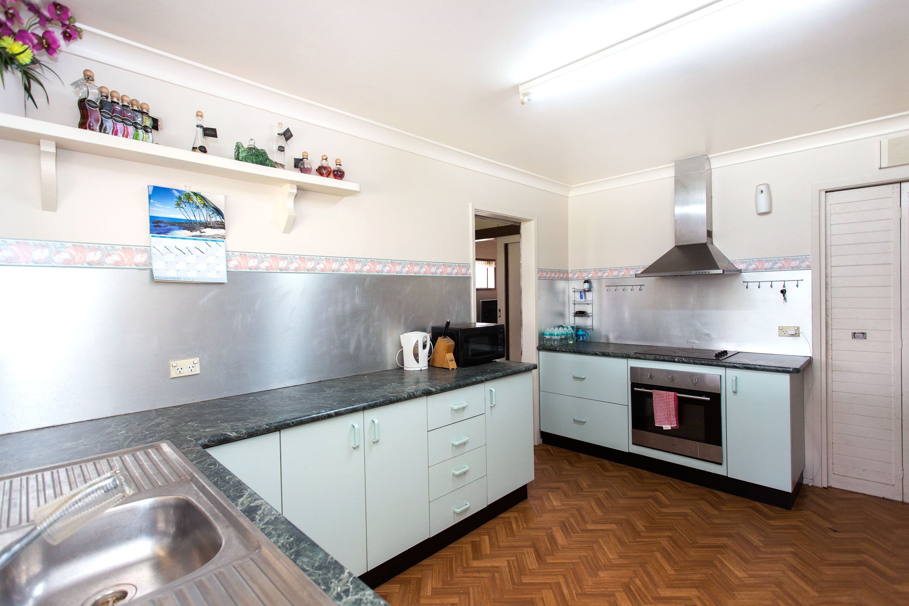 44 Brisbane Avenue, Cowra - Thumbnail 2