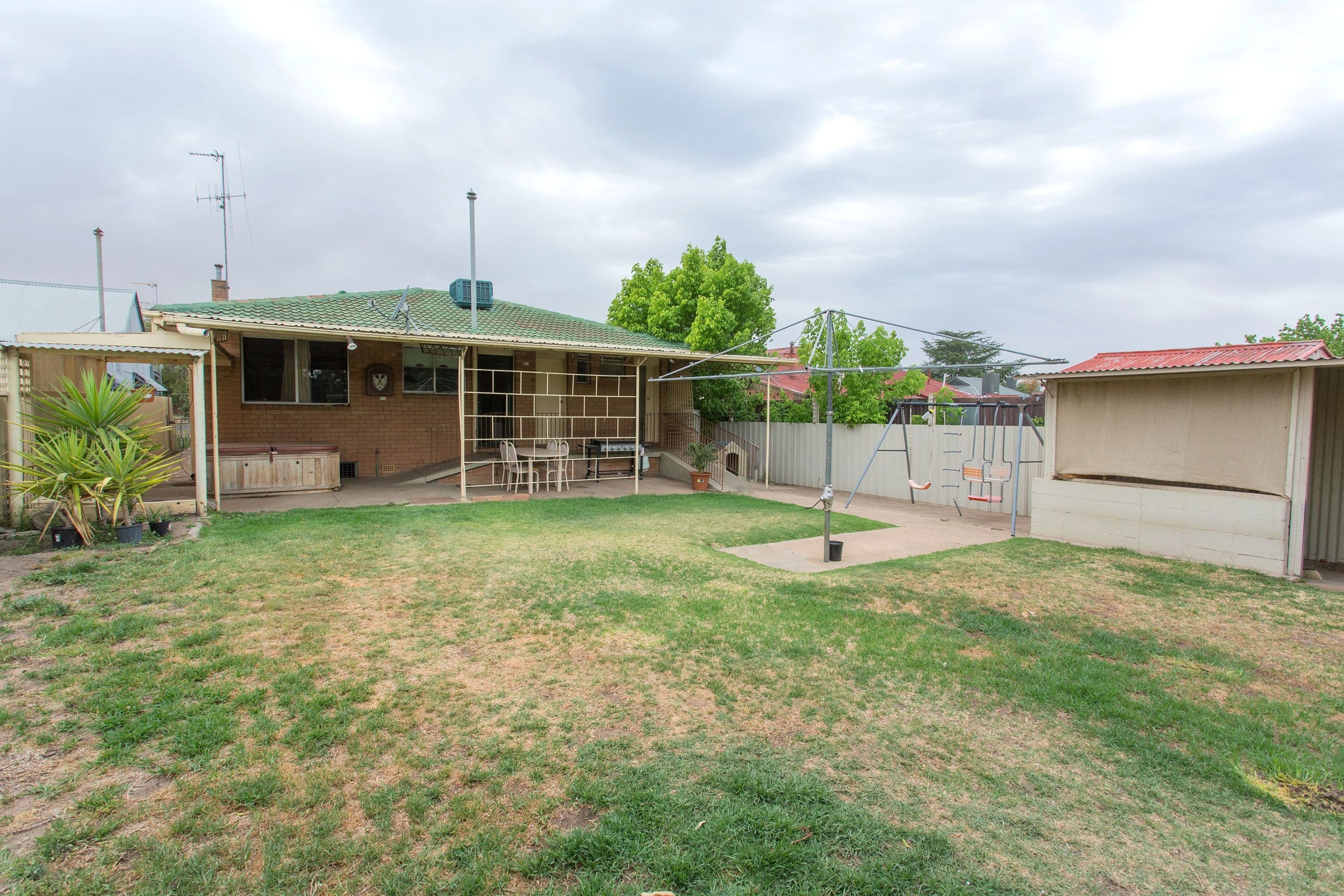 44 Brisbane Avenue, Cowra - Thumbnail 7