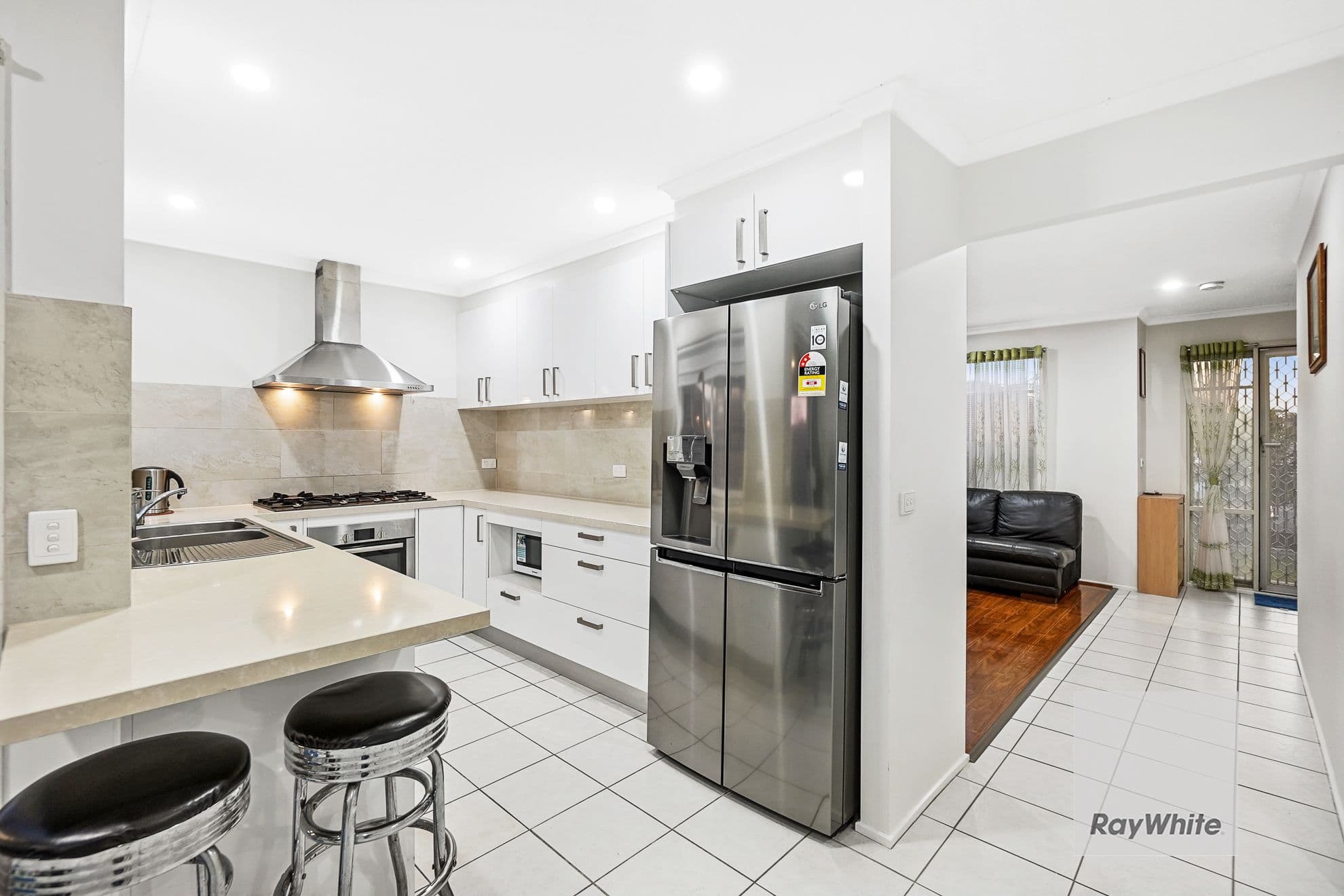 8 Pavleka Street, Hillside VIC 3037, Hillside - Thumbnail 6