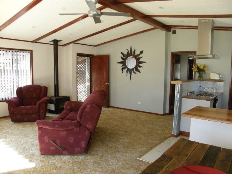 2 Murphy Street, Kingaroy, QLD, 4610, Kingaroy - Thumbnail 2
