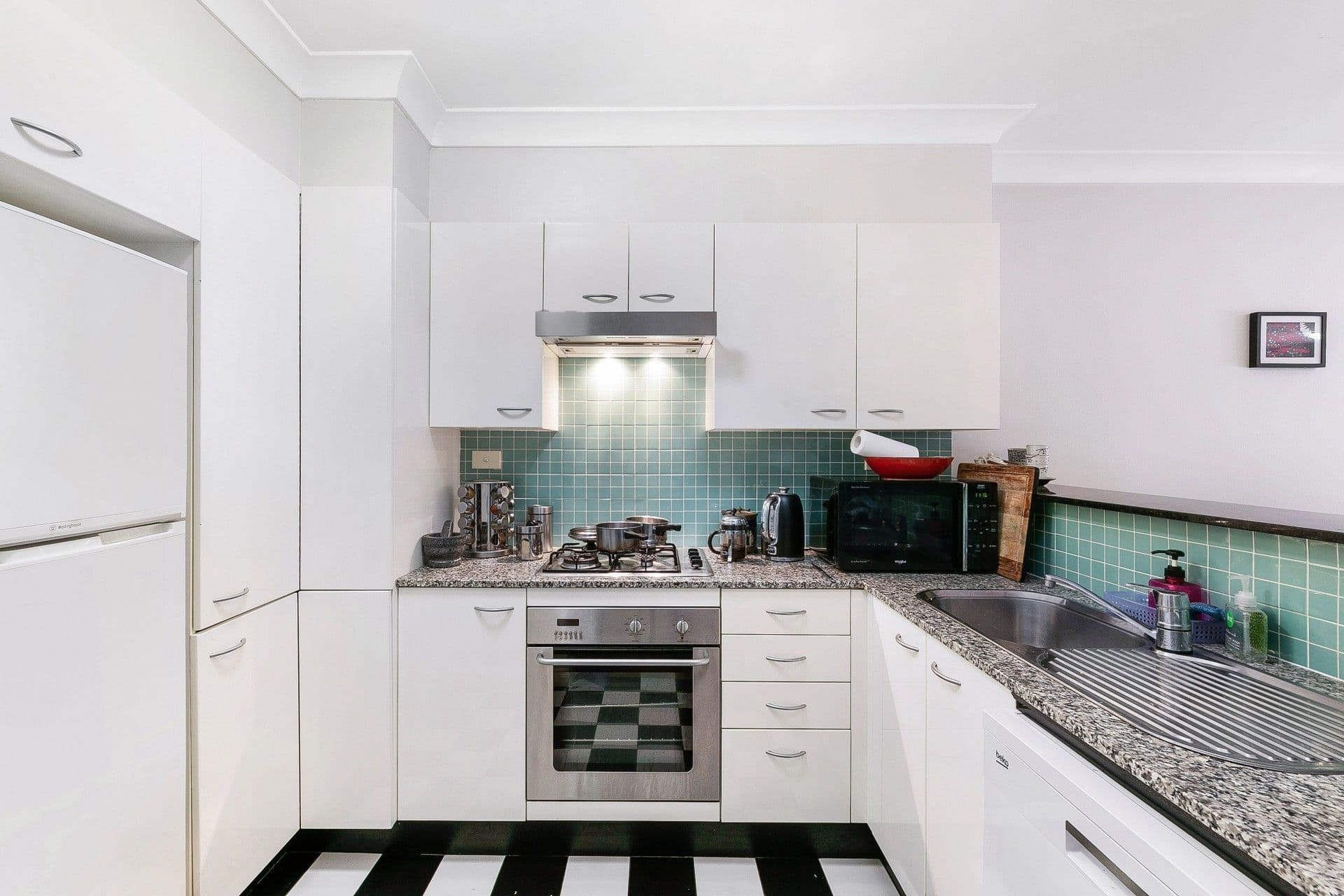 24 Juniper Avenue, Point Cook - Thumbnail 4