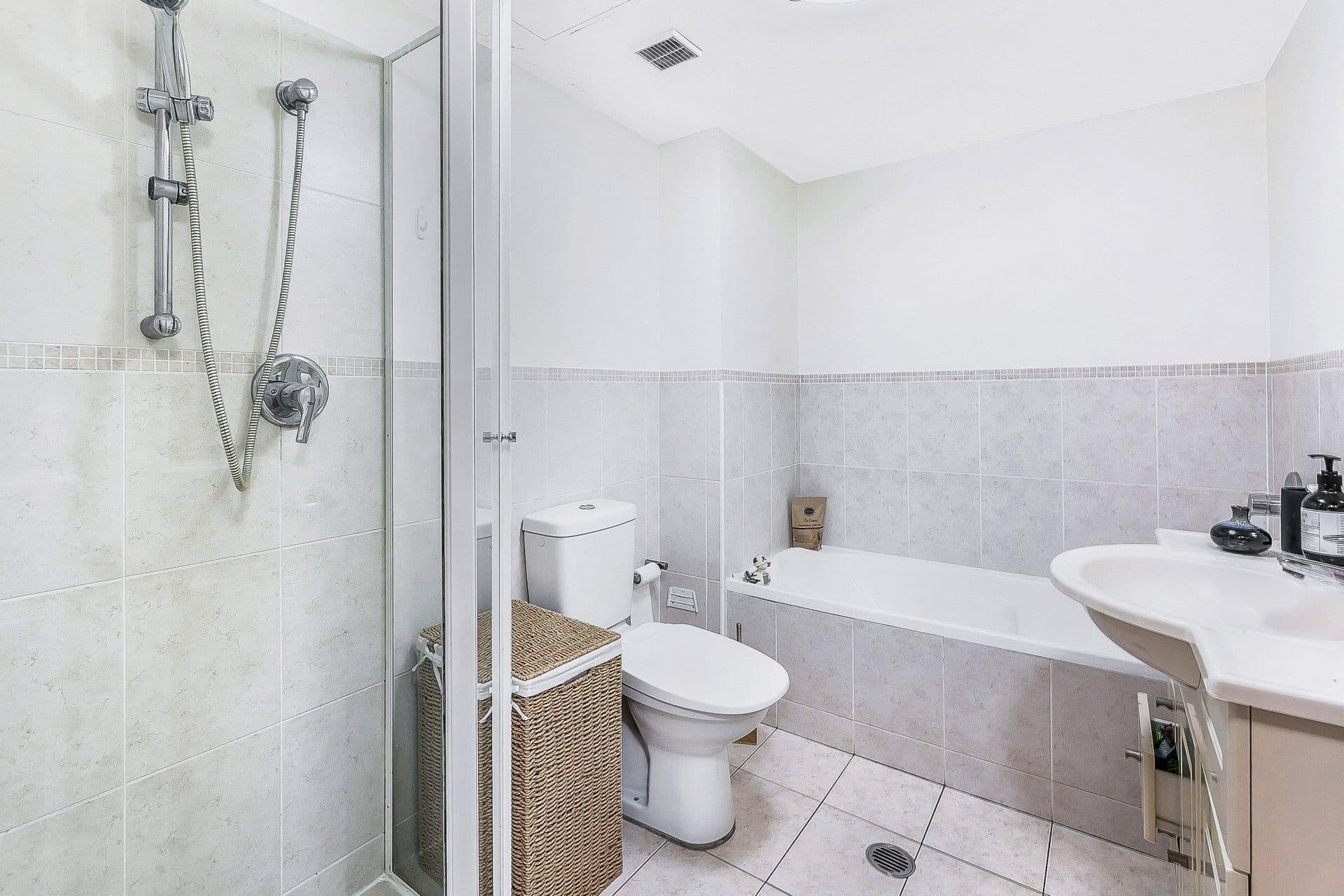 24 Juniper Avenue, Point Cook - Thumbnail 6