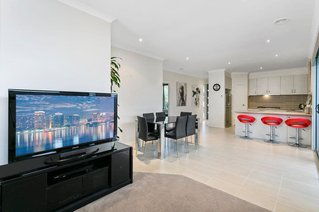 393 Waterfall Gully Road, Rosebud VIC 3939, Rosebud - Thumbnail 2