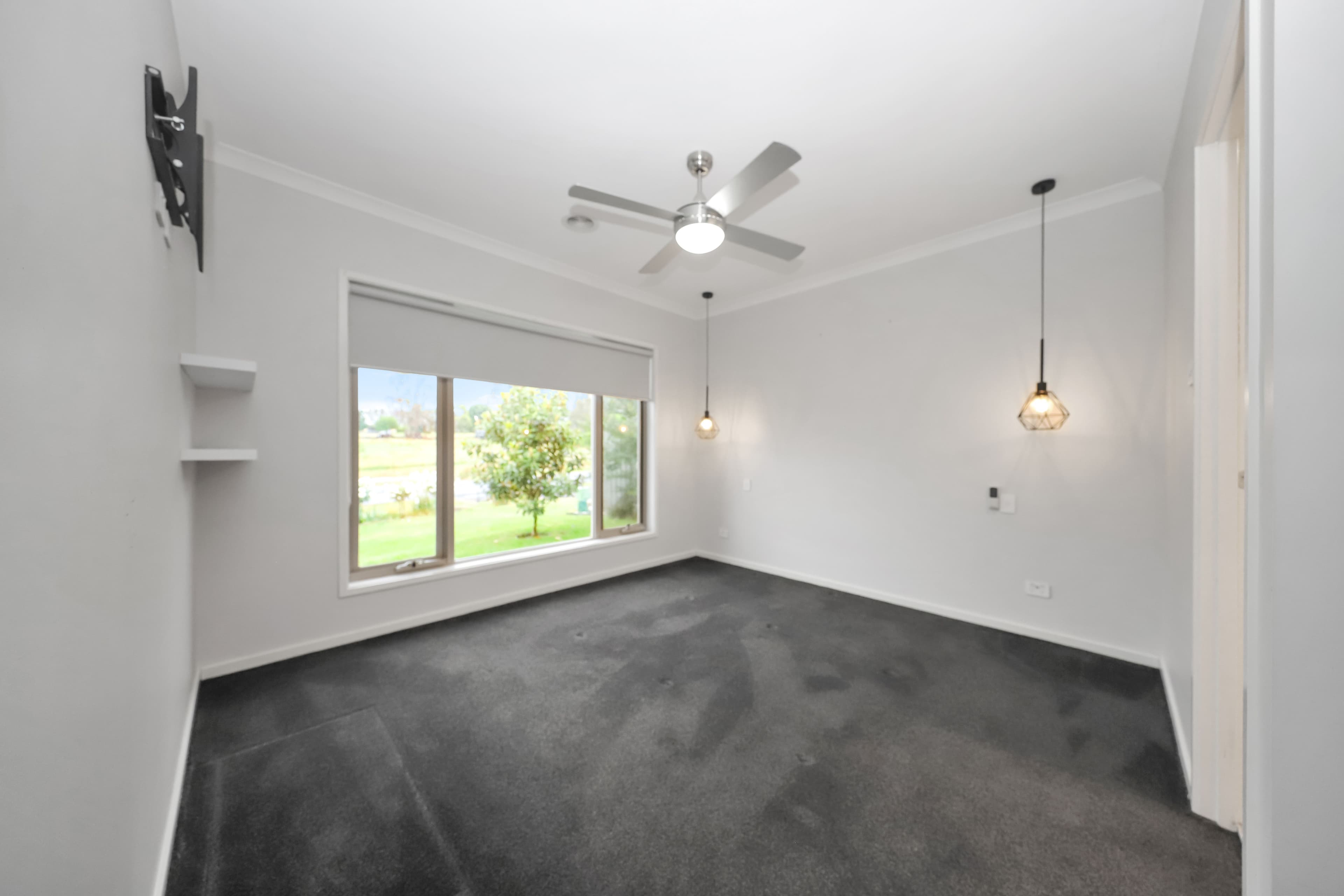 37 Bundara Crescent, Tumut NSW 2720, Tumut - Thumbnail 5