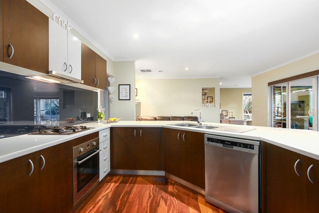 136 Lakeview Drive, Lilydale VIC 3140, Lilydale - Thumbnail 4