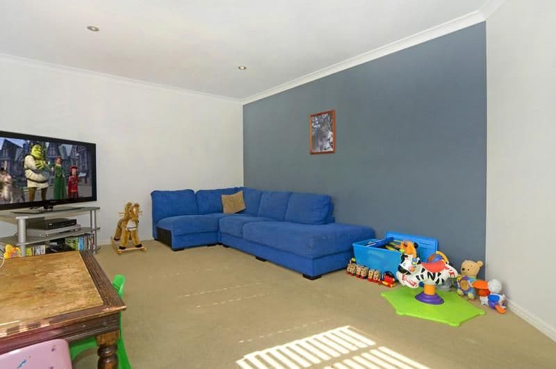 4 Peony Circuit, LITTLE MOUNTAIN QLD 4551, Little Mountain - Thumbnail 4
