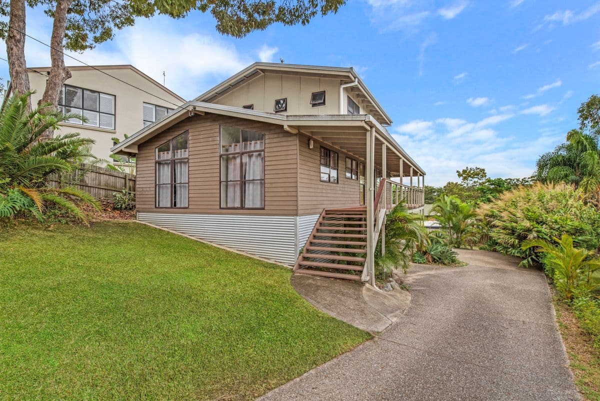18 Yakola Parade, Alexandra Headland QLD 4572, Alexandra Headland - Thumbnail 2