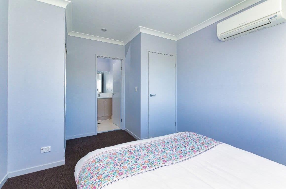 77 Tank Street, West Gladstone QLD 4680, West Gladstone - Thumbnail 6