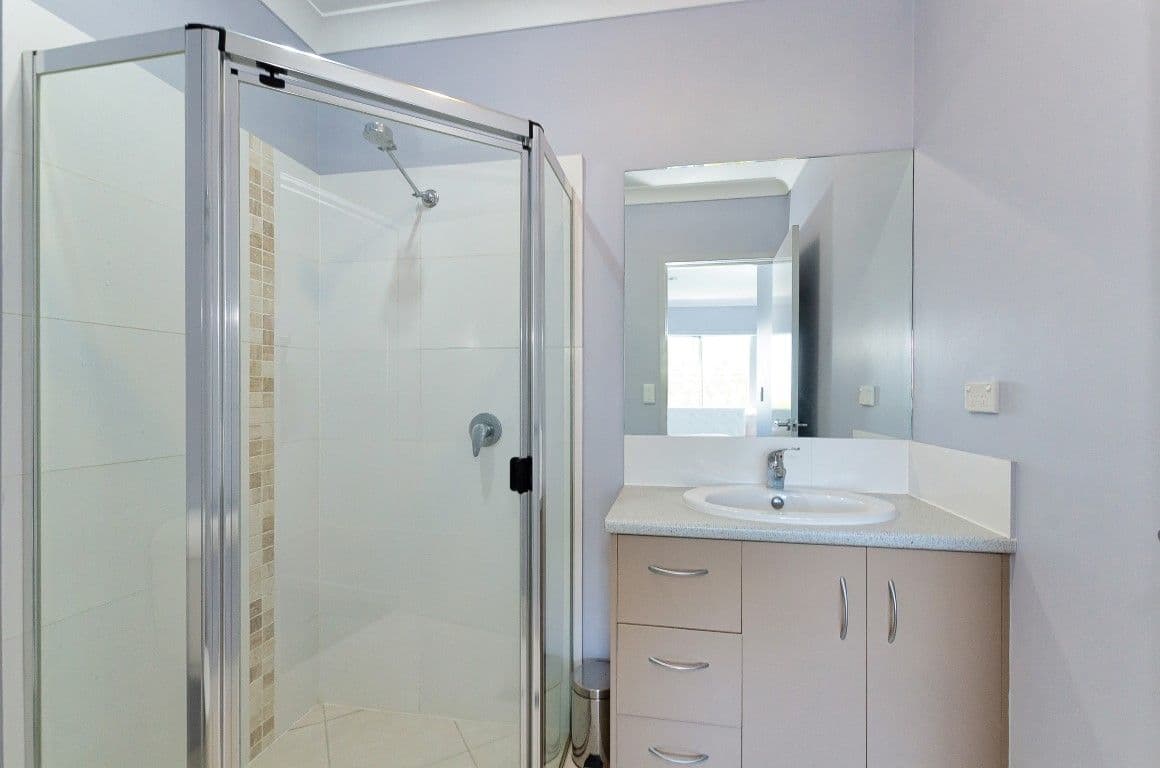 77 Tank Street, West Gladstone QLD 4680, West Gladstone - Thumbnail 7