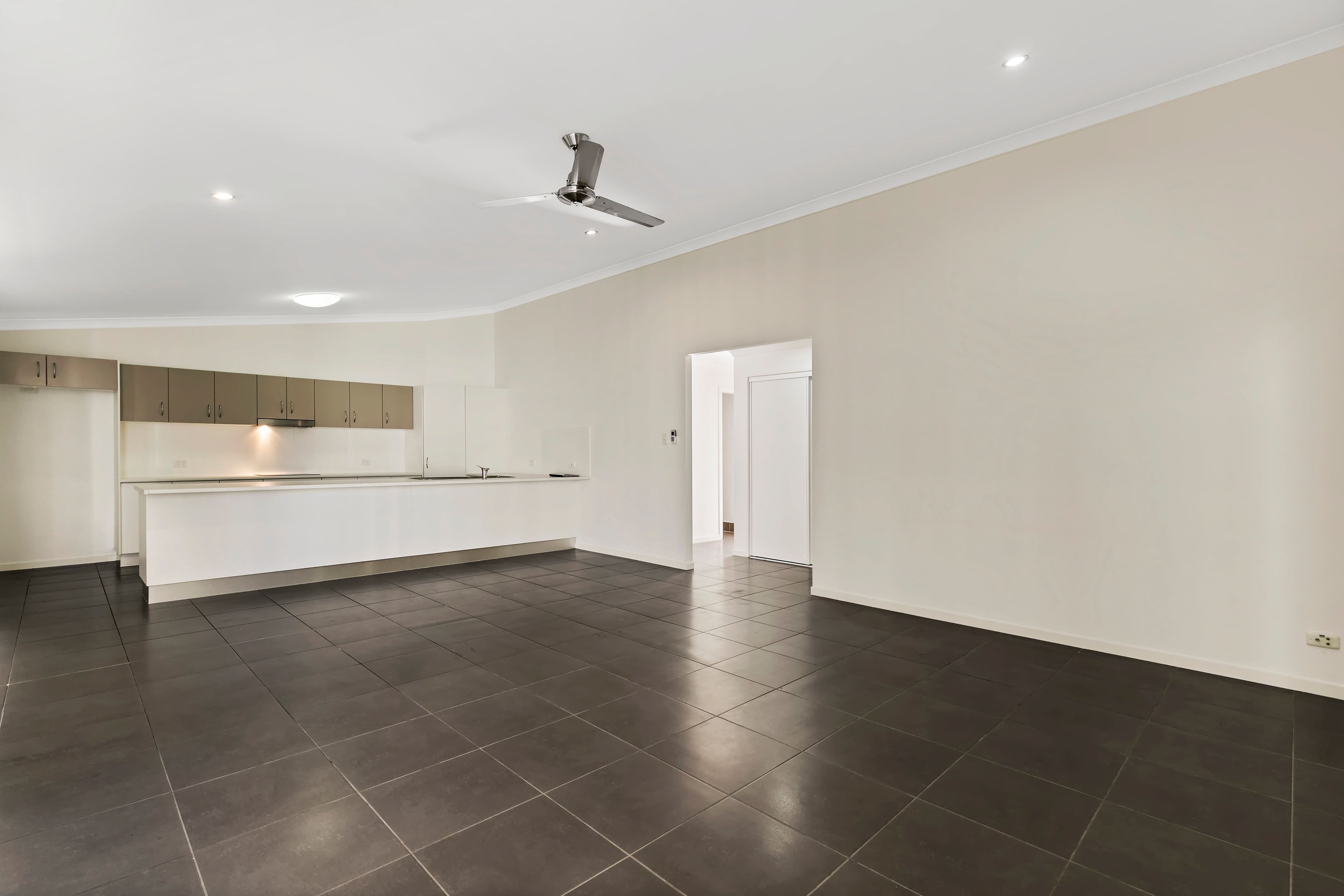 6 Attwater Close, Junction Hill - Thumbnail 7
