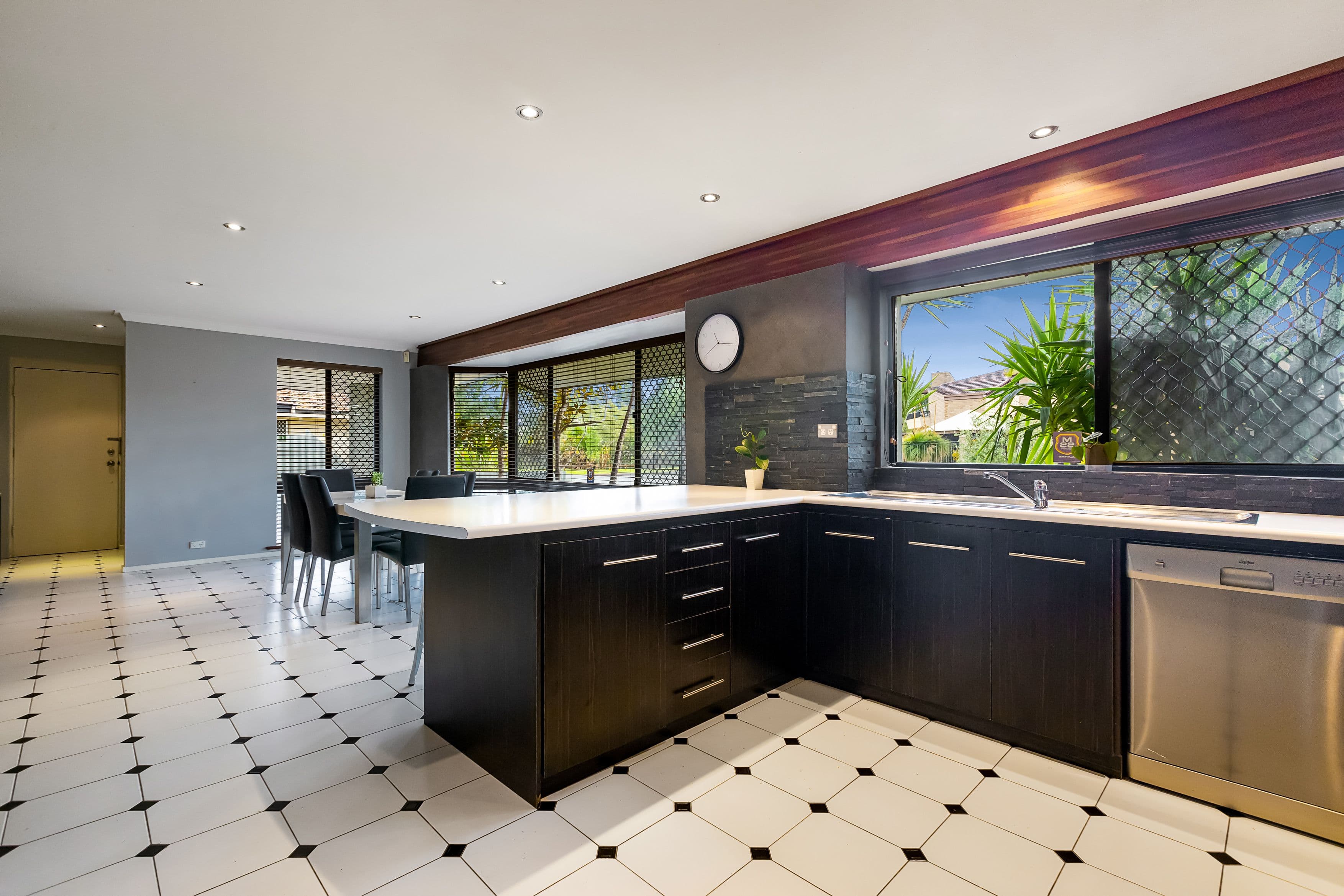 53 Grebe Street, Stirling WA 6021, Stirling - Thumbnail 5