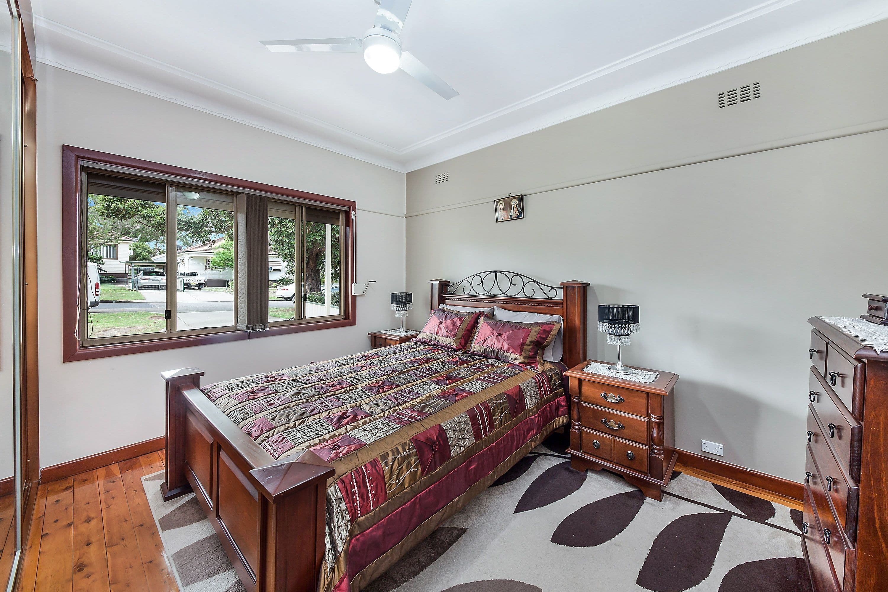 13 Henty Street, Yagoona - Thumbnail 4