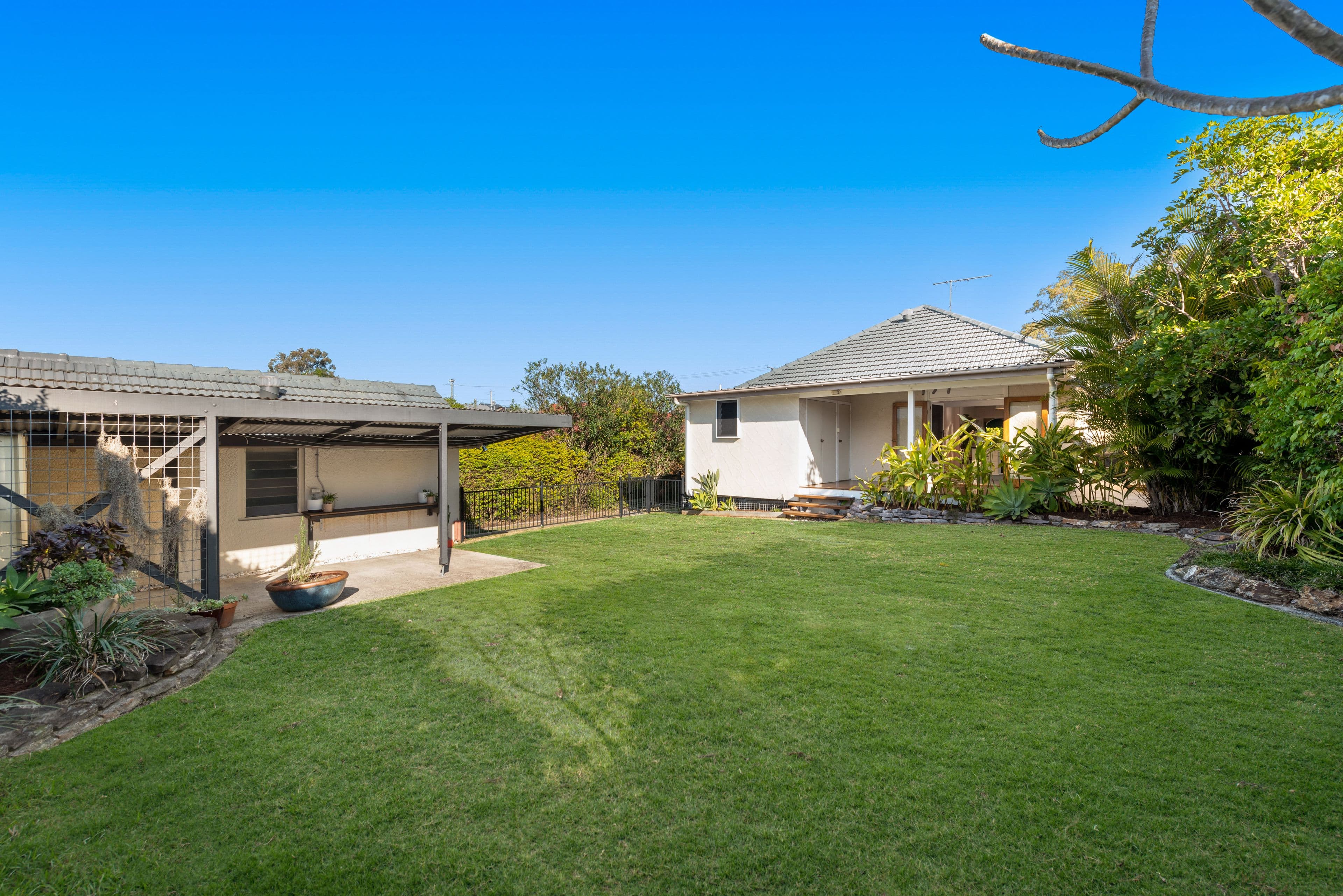 138 Stanley Road, Camp Hill QLD 4152, Camp Hill - Thumbnail 3