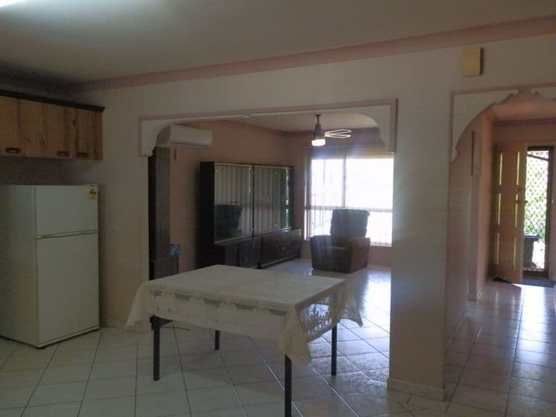 121 Chifley Street, SMITHFIELD NSW 2164, Smithfield - Thumbnail 4