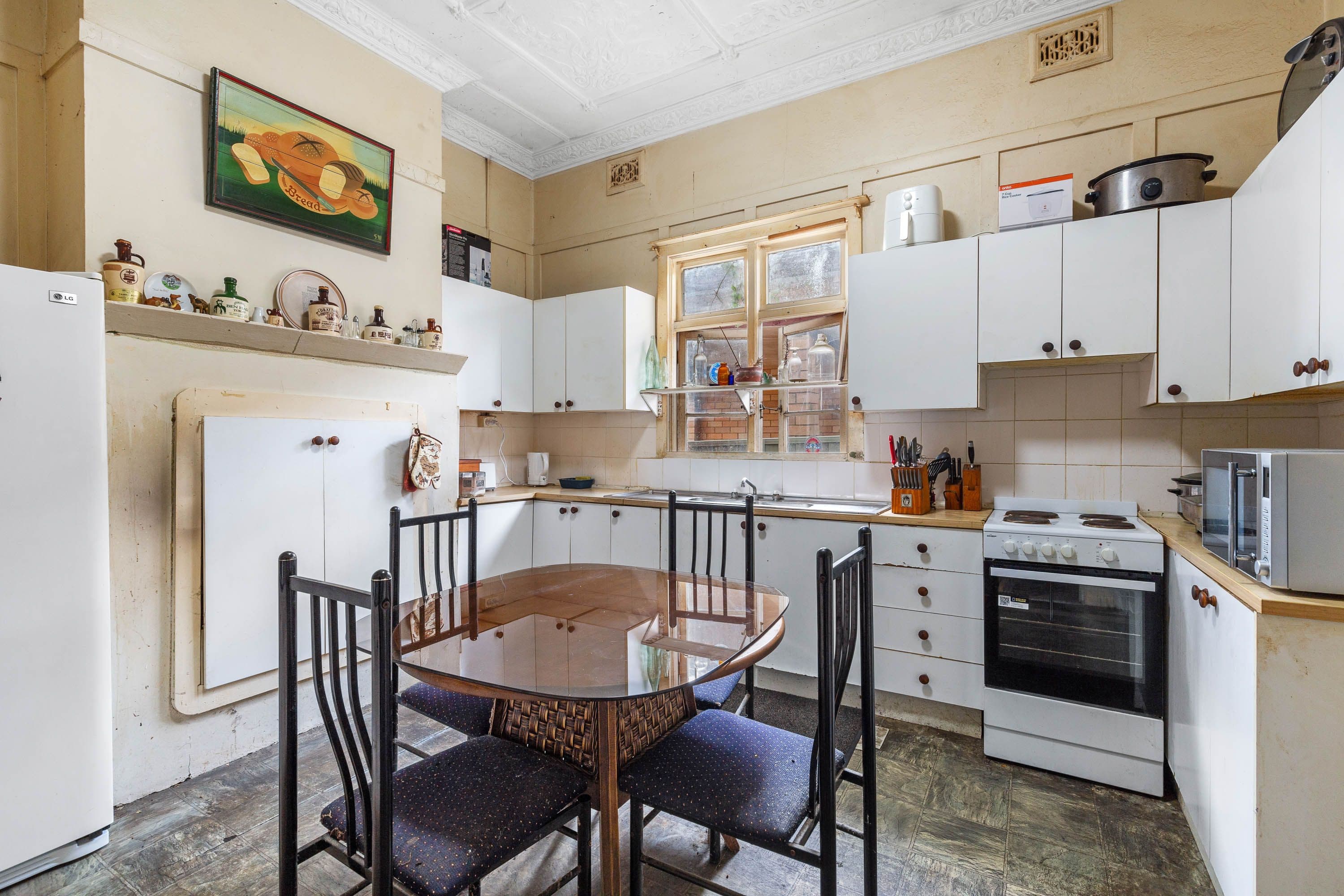5 Warwick Street, Hurstville NSW 2220, Hurstville - Thumbnail 4