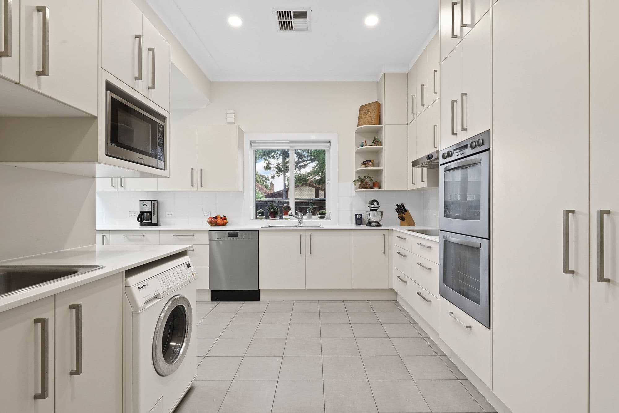 3 Johnson Street, Chatswood NSW 2067, Chatswood - Thumbnail 4