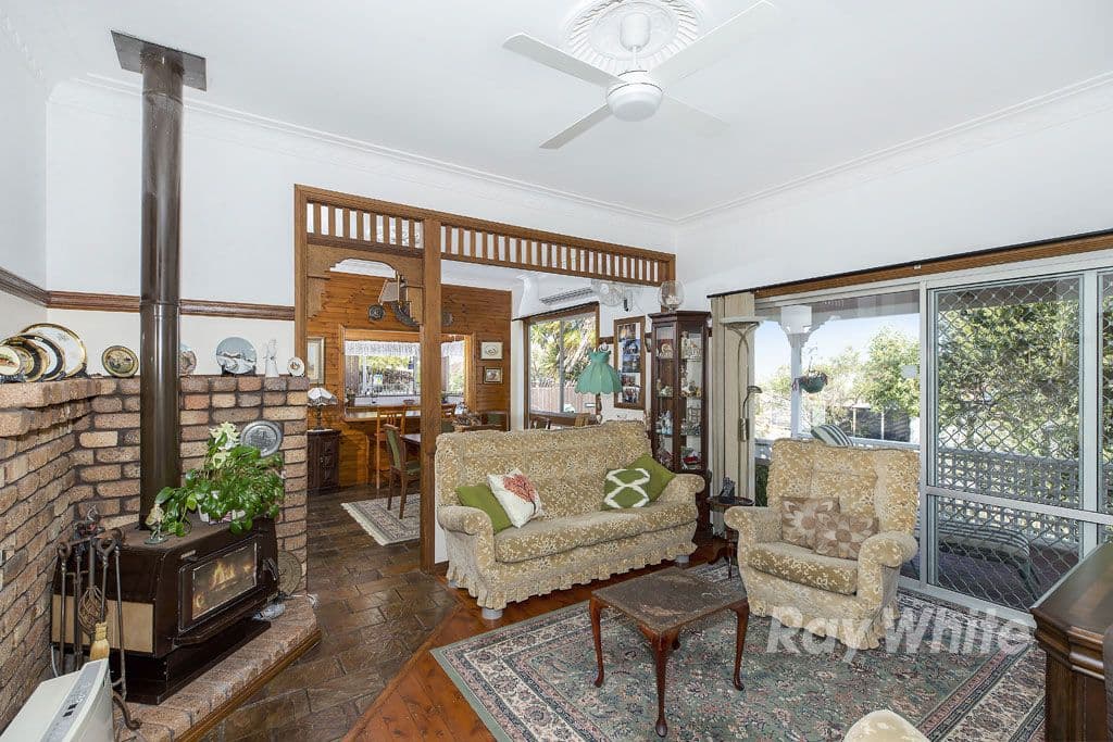 34 Lake Road, Fennell Bay - Thumbnail 5