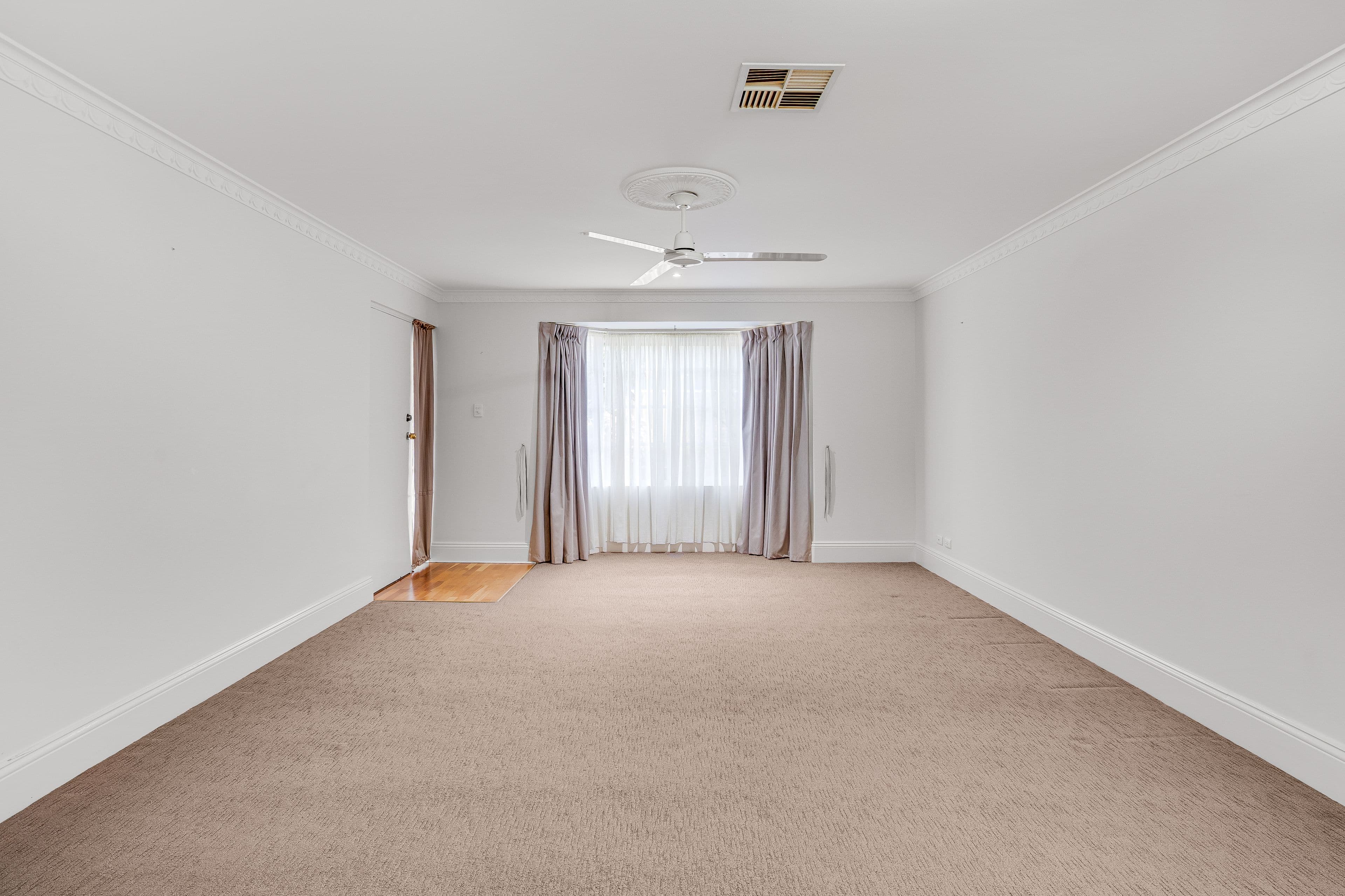 15 Albert Street, Semaphore SA 5019, Semaphore - Thumbnail 3