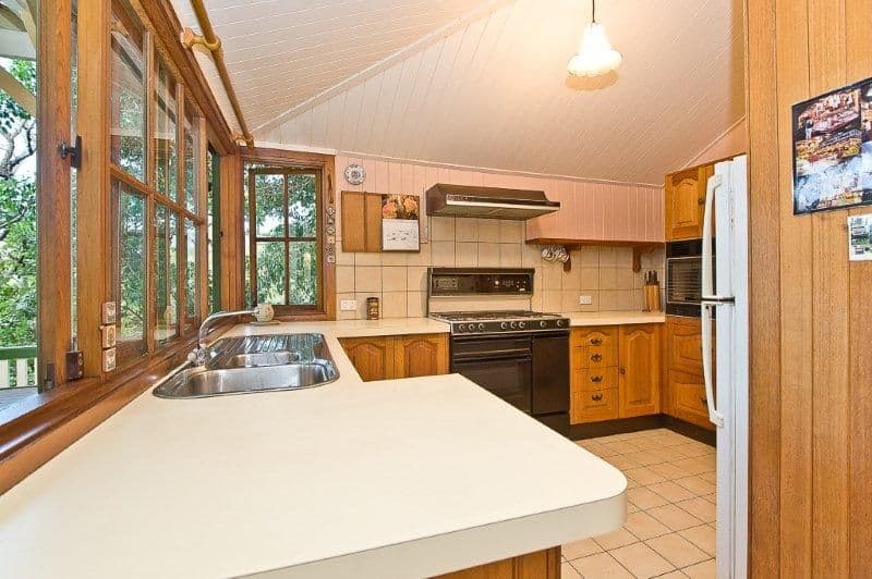 37 Willmington Street, NEWMARKET QLD 4051, Newmarket - Thumbnail 7