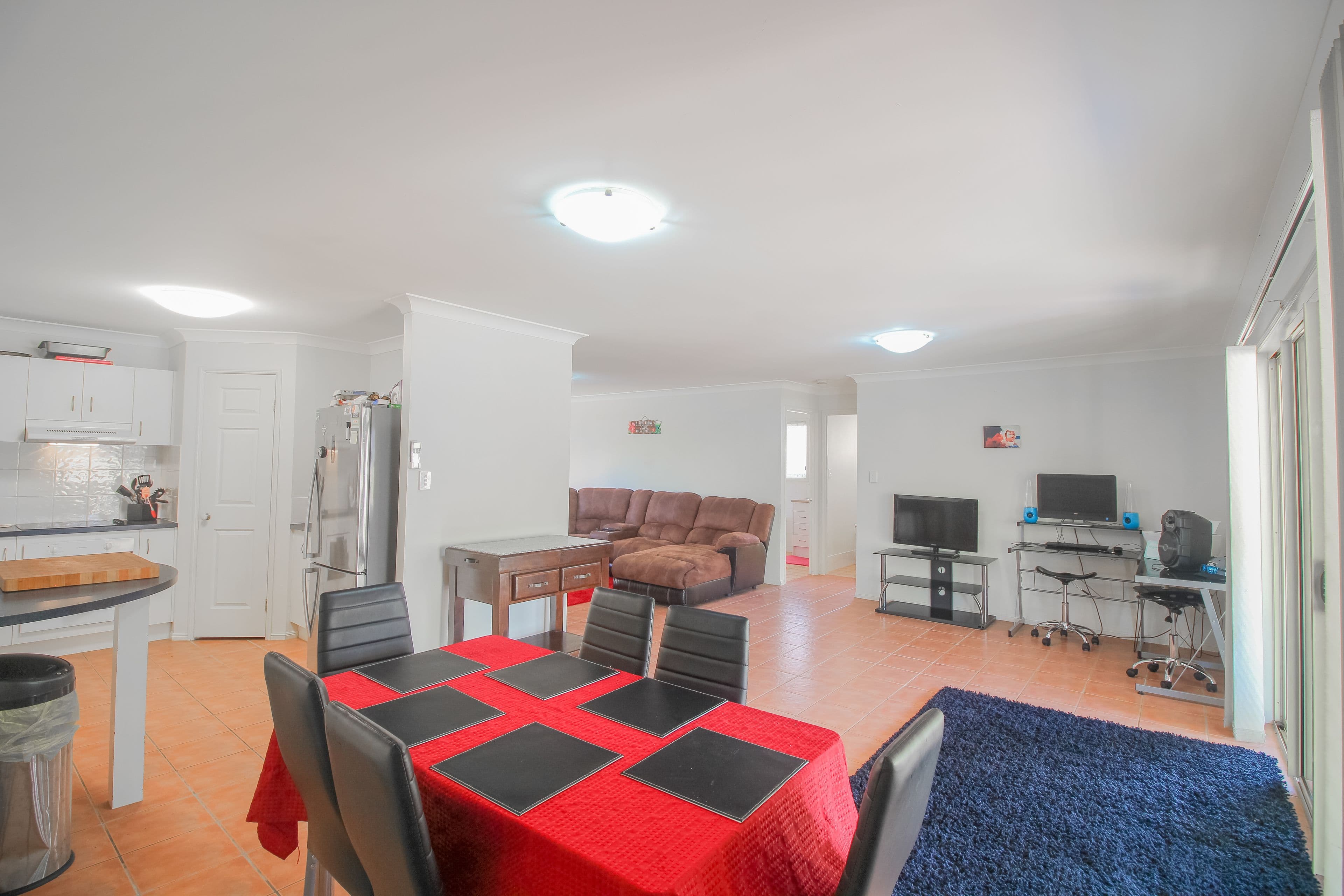 16 Kathleen Place, Yamanto QLD 4305, Yamanto - Thumbnail 3