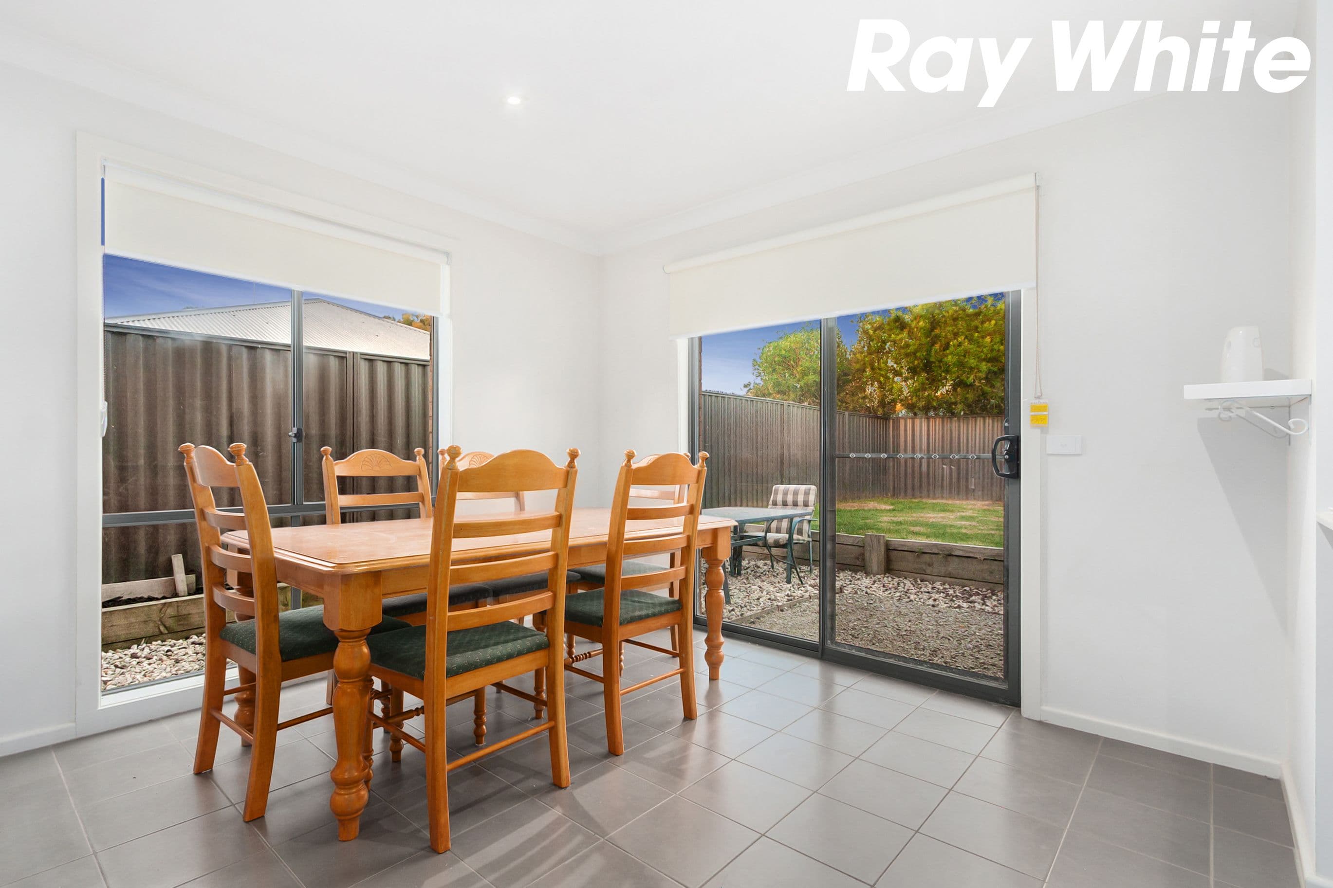 8 Tangelo Terrace, Pakenham VIC 3810, Pakenham - Thumbnail 5