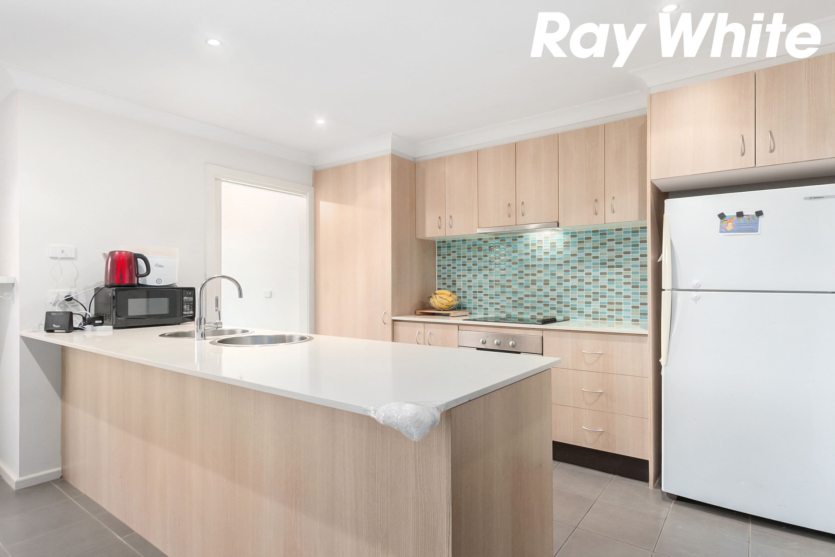 8 Tangelo Terrace, Pakenham VIC 3810, Pakenham - Thumbnail 7