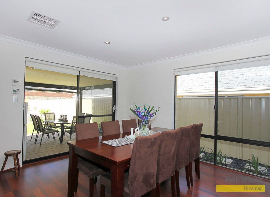 19 Winona Link, BANKSIA GROVE WA 6031, Banksia Grove - Thumbnail 5