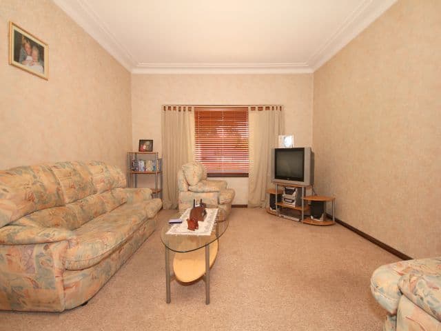 20 McCrossin Avenue, BIRRONG NSW 2143, Birrong - Thumbnail 2