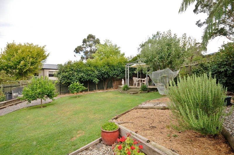 35 Carroll Avenue, MILLGROVE VIC 3799, Millgrove - Thumbnail 2