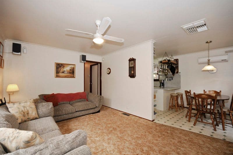 35 Carroll Avenue, MILLGROVE VIC 3799, Millgrove - Thumbnail 4