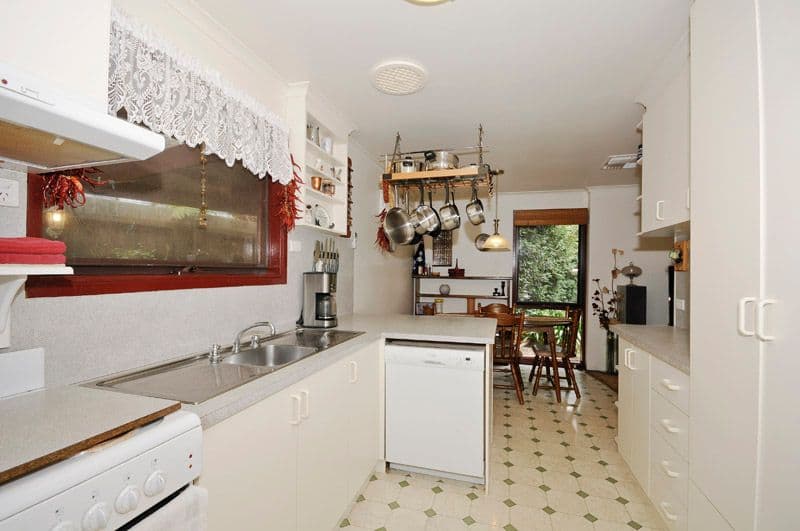 35 Carroll Avenue, MILLGROVE VIC 3799, Millgrove - Thumbnail 6