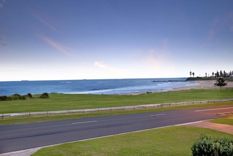 1a Beach Street, BULLI NSW 2516, Bulli - Thumbnail 2
