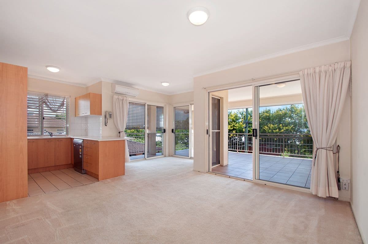 48 Riddell Street, Bulimba QLD 4171, Bulimba - Thumbnail 2