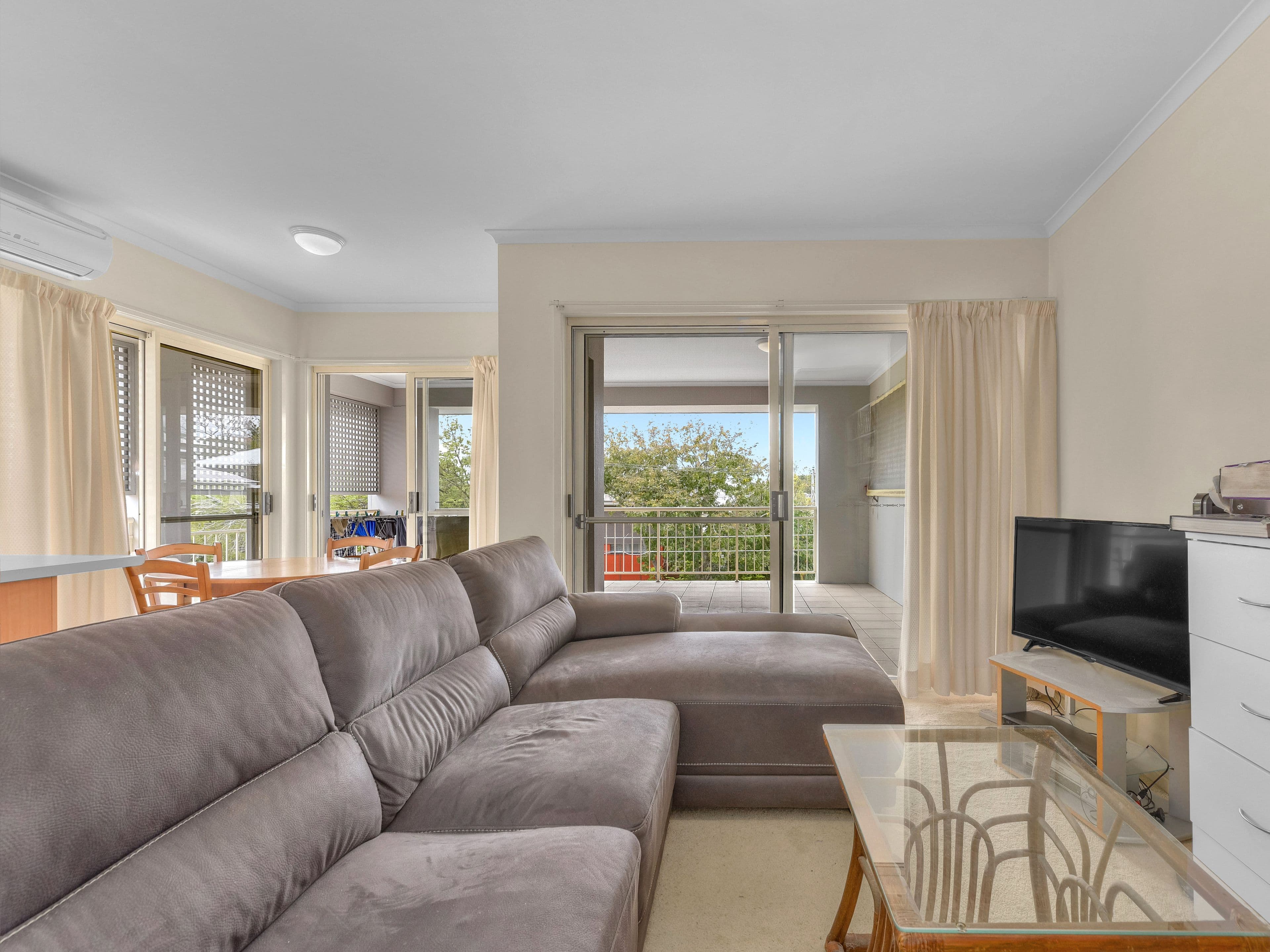 48 Riddell Street, Bulimba QLD 4171, Bulimba - Thumbnail 3