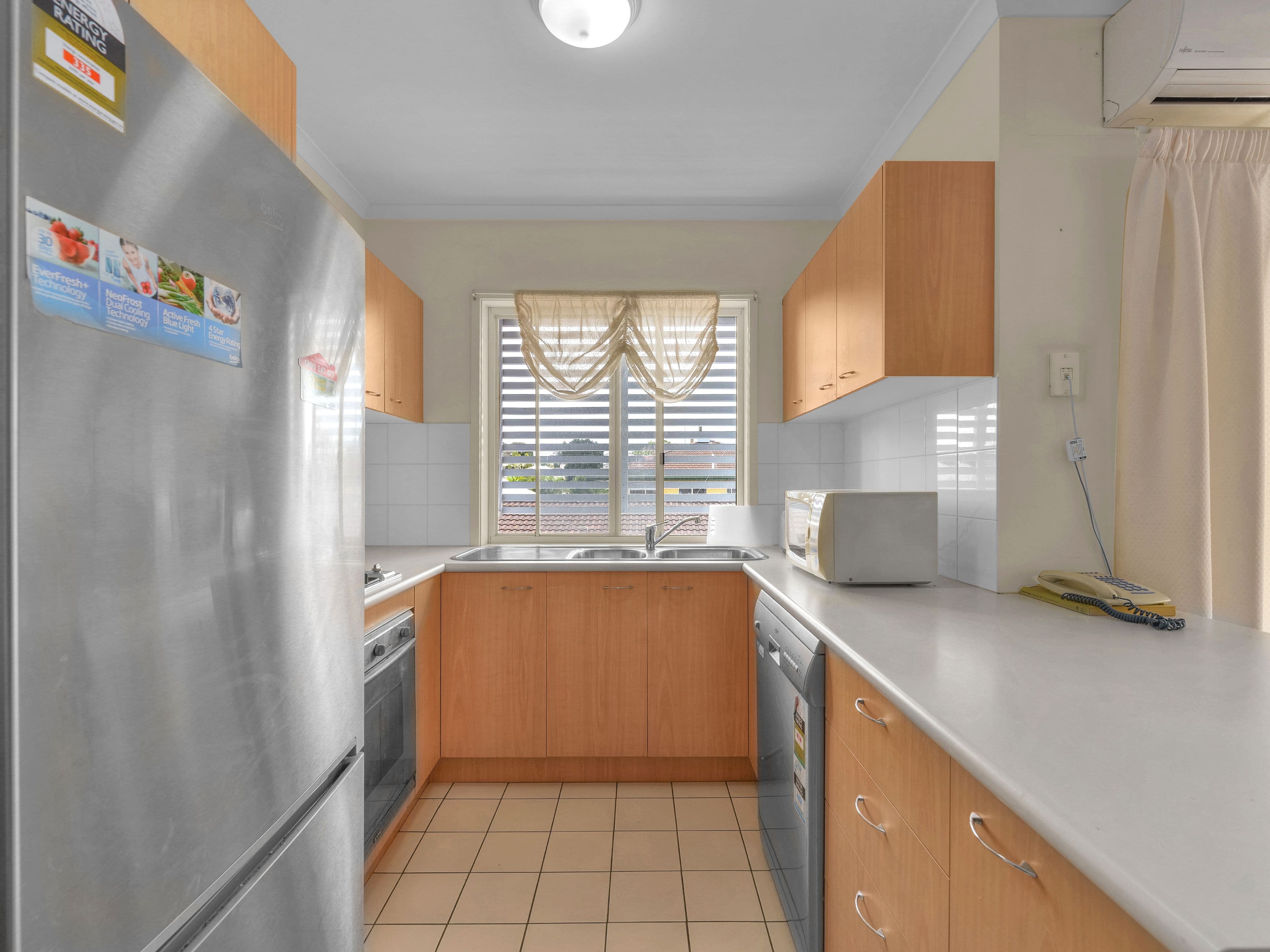 48 Riddell Street, Bulimba QLD 4171, Bulimba - Thumbnail 4