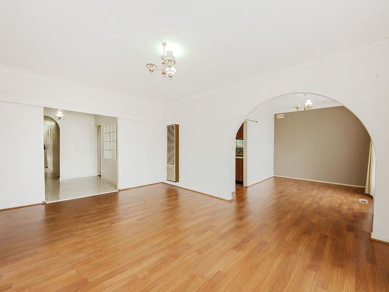 8 Hispano Drive, KEILOR DOWNS VIC 3038, Keilor Downs - Thumbnail 2
