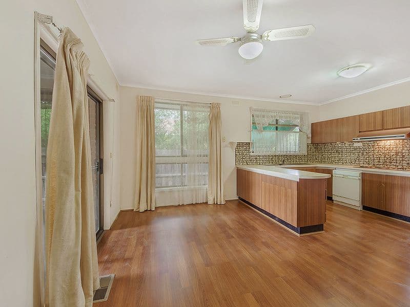8 Hispano Drive, KEILOR DOWNS VIC 3038, Keilor Downs - Thumbnail 3
