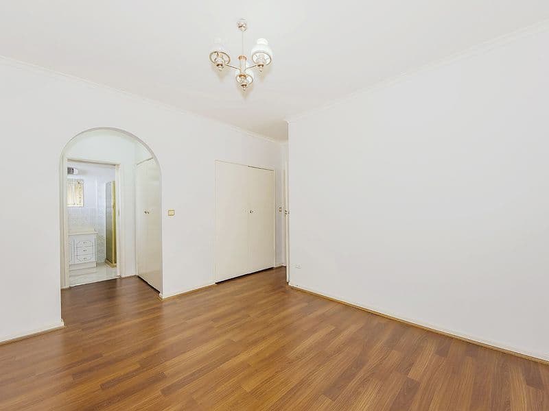 8 Hispano Drive, KEILOR DOWNS VIC 3038, Keilor Downs - Thumbnail 4