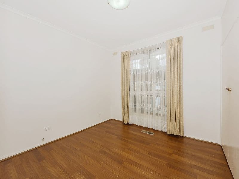 8 Hispano Drive, KEILOR DOWNS VIC 3038, Keilor Downs - Thumbnail 5